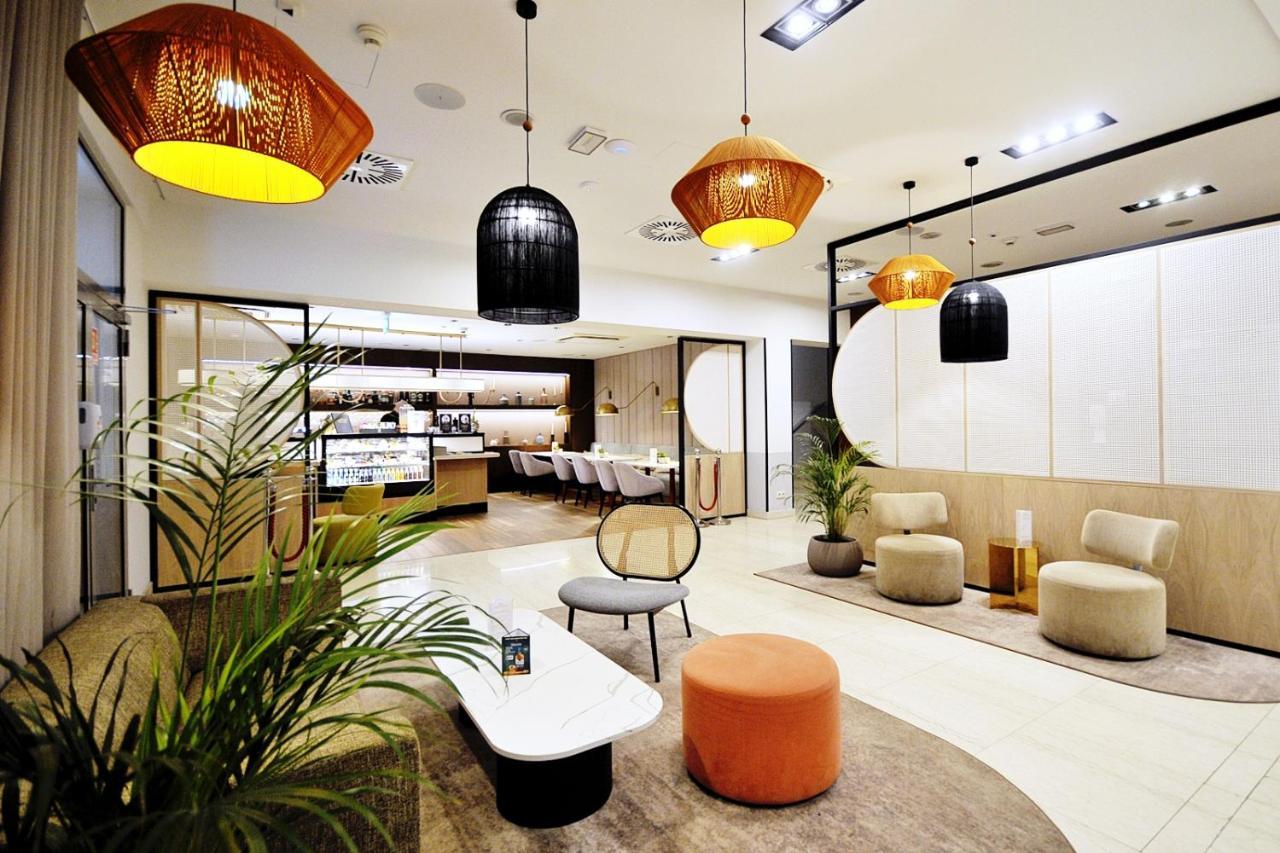 209 W Royal Tulip Sand Przy Plazy Dobruk Apartamenty โควอบเซก ภายนอก รูปภาพ