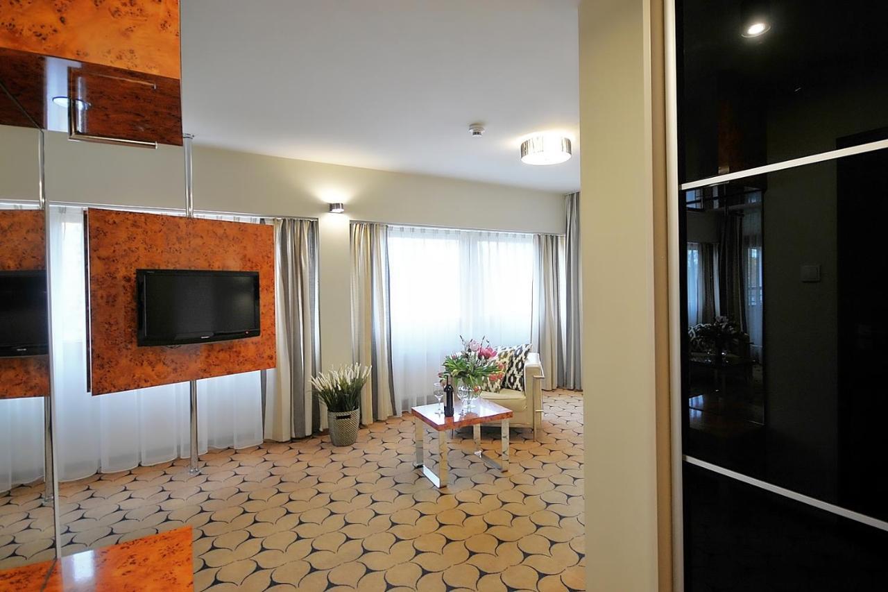 209 W Royal Tulip Sand Przy Plazy Dobruk Apartamenty โควอบเซก ภายนอก รูปภาพ